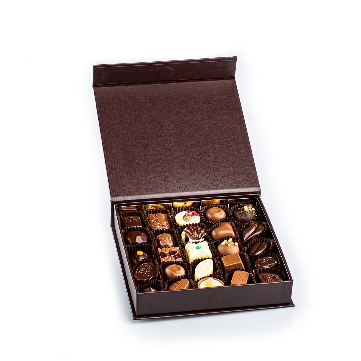 cutie maro cu 25 de praline asortate